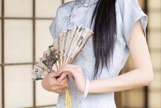 秀人网 – 找到白兔西希丝袜的免费资源，这不是白吃的机会吗？