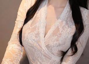 秀人网 – 我在黑色的世界找到了邹晶晶，原图里充满了玩味的诱惑