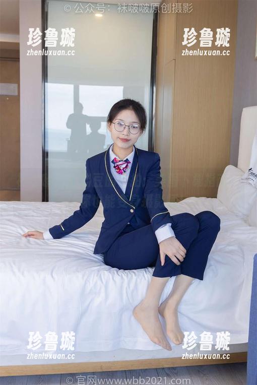 袜啵啵 - 小甜豆的自拍：美图下载指南，让你也能变身摄影师！