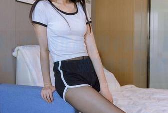 袜啵啵 – 这高清作品里的小甜豆，随便一拍都是个小魔女，搞得我也想试试了！