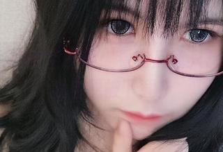 逐月Su的镂空图集：看完后我只想大喊，我自愿被下载！