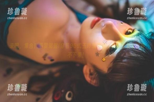 来吧，集合！看雯粥粥i穿着95式玉玲珑旗袍，原图全集让你停不下来！