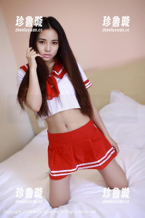 青豆客-歆小兔chobits 青豆客 - 原图在这儿,歆小兔chobits的红裙子,一个不小心就闪到我的眼睛…