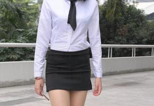魔镜街拍 – 包臀灰裙下的婷婷，恍如一位精灵，在午后温暖中飘荡，资源真让人开始想象了。